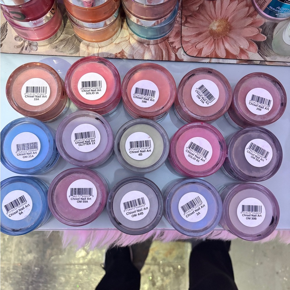 Chisel Acrylic Powder Bundle - Picture 2 of 3